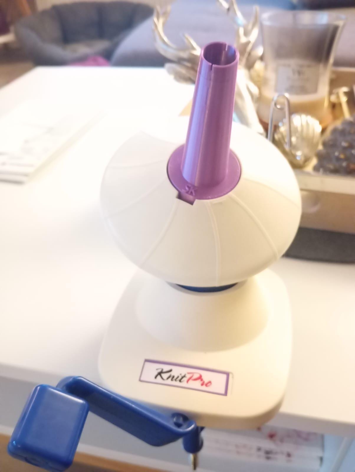 Knit Pro, Schmaler Garnwickelkegel-Einsatz