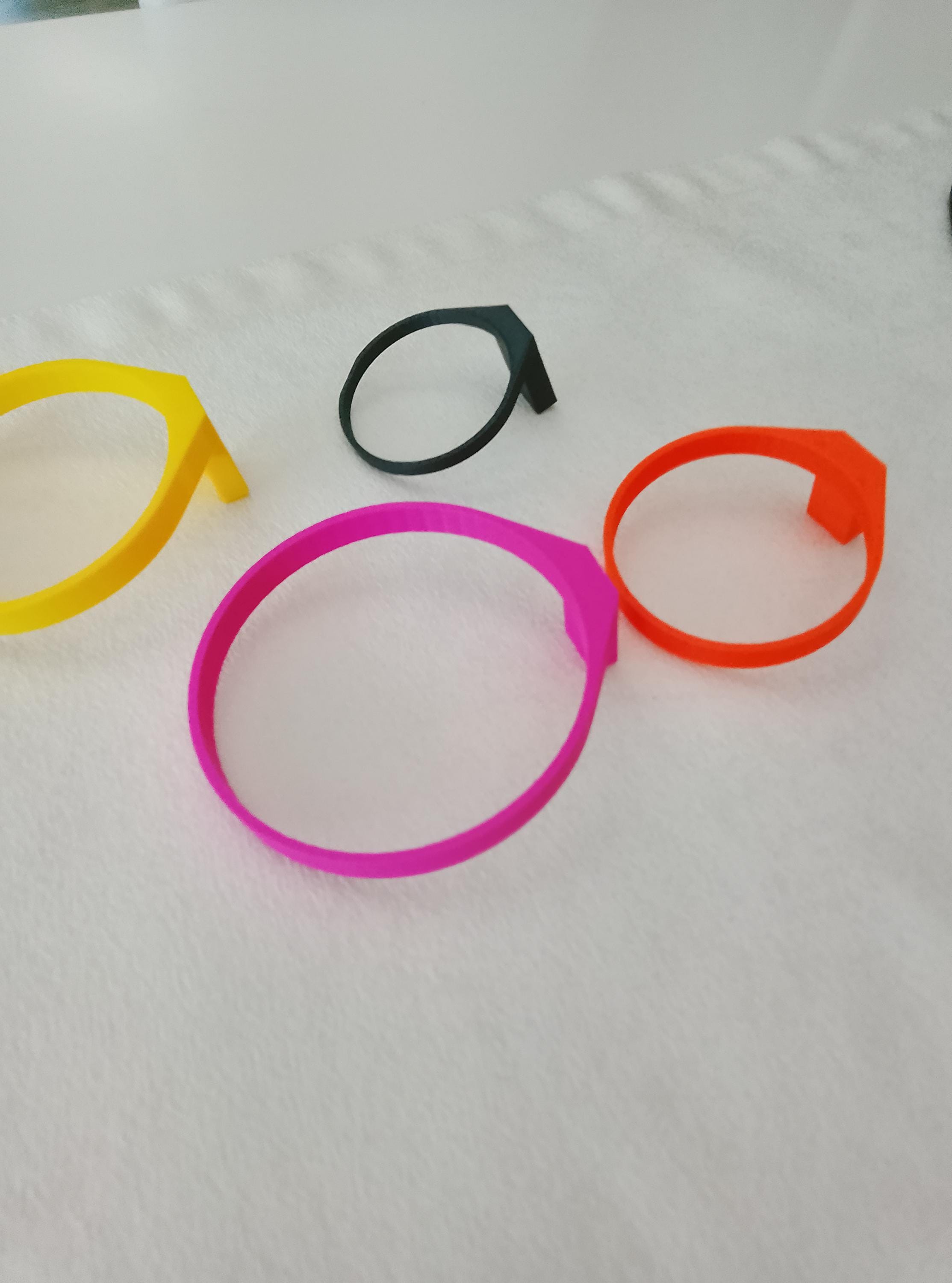 Halter Blumentöpfe Gartenzaun