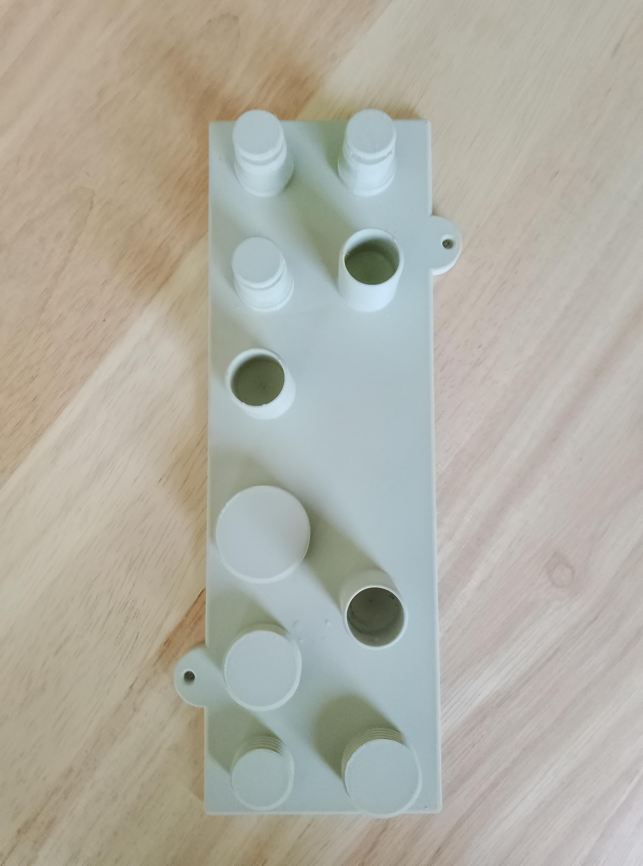 Camping Wasseranschlüsse Aufbewahrung | Camper Gadget | Campingplatz Wasseradapter | Adapter | passend für Gardena und andere | Werkstatt