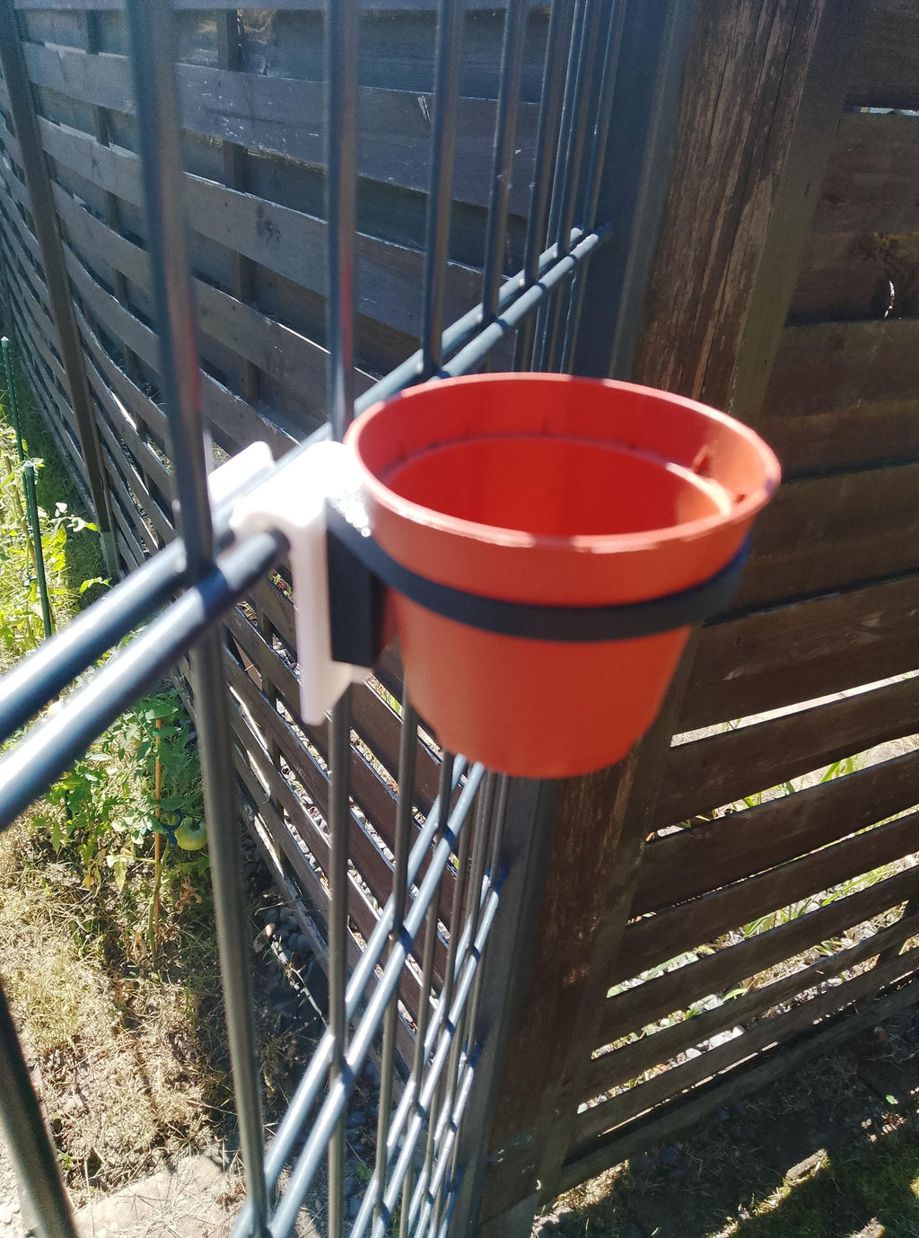 Halter Blumentöpfe Gartenzaun