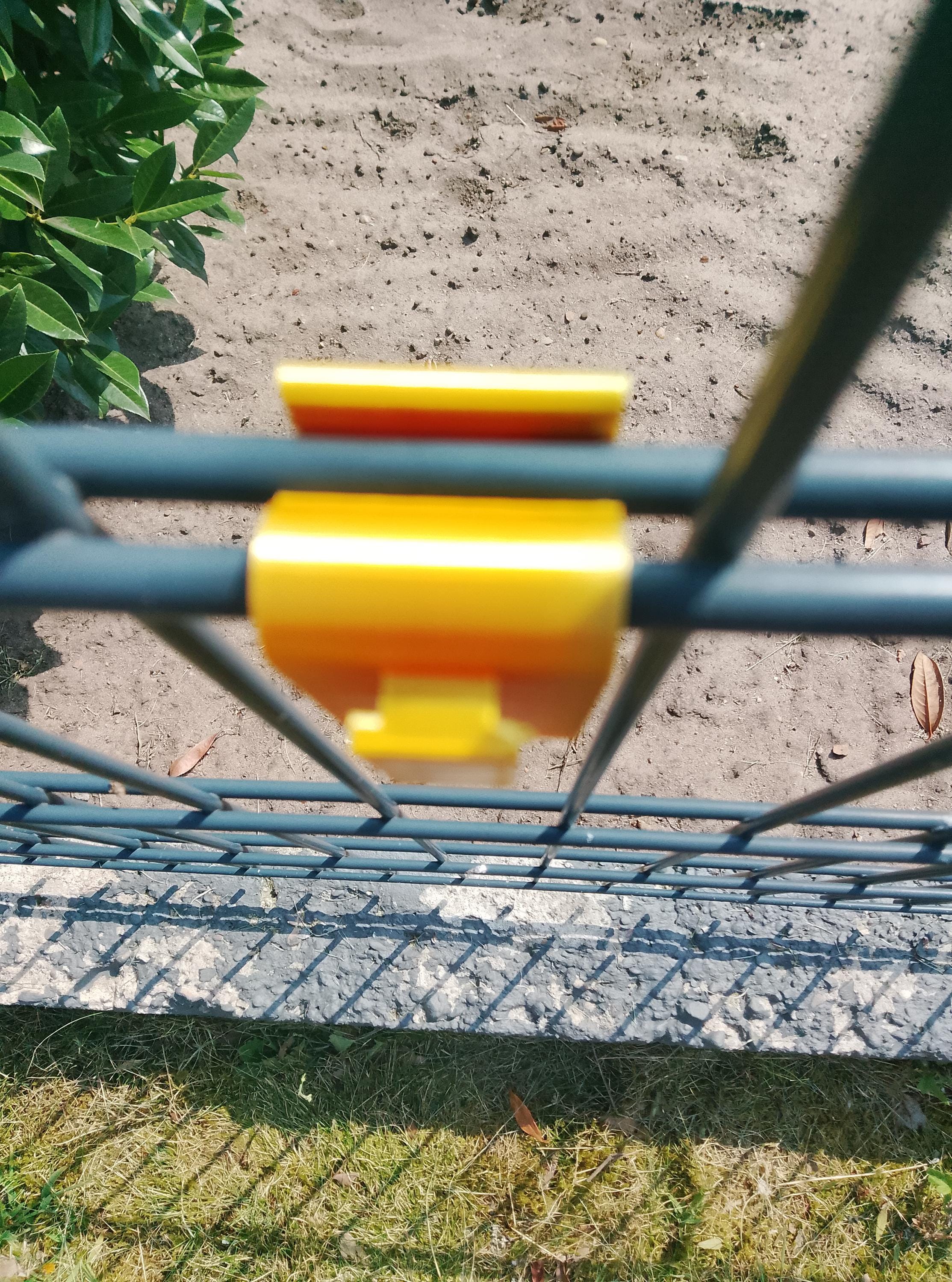 Halter für Zaun 5/6/5 (Doppelstegmattenzaun)