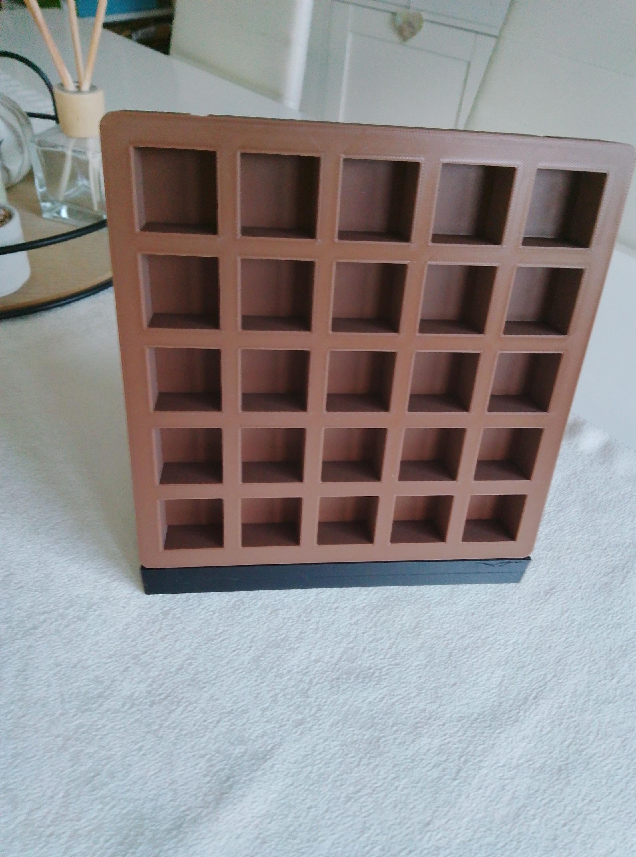 Diamant painting, Diamond painting, Dosenregal, Döschenwand, Aufbewahrung, Schiffchen, Tray, Garage, kombinierbar.