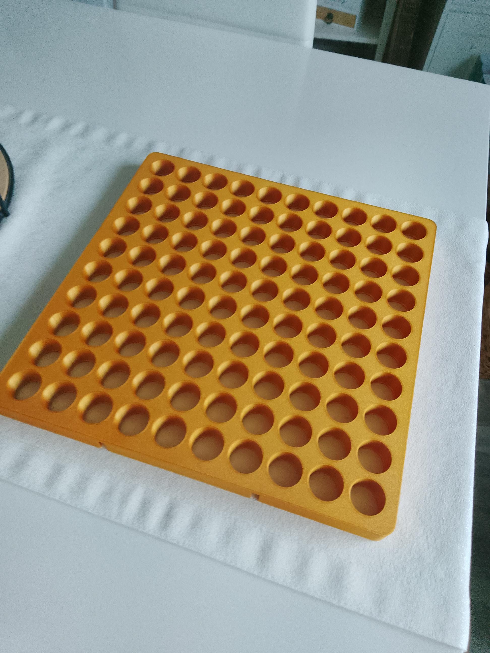 Mega XL Döschen-Regal für Diamond Painting – 3D-gedruckter Organizer mit 100 Fächern – Aufbewahrung ( inc. Verbinder )